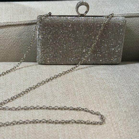 Glamorous Glitter Evening Bag - Picture 6 of 12